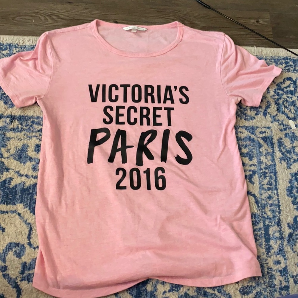 Victoria’s Secret fashion show tee